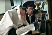 Rav Kanievsky chalia'h Tsibour