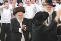 Sim'hate Beth Hashoevah avec le Rav shmouel  Auerbach