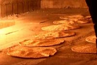 Production de la Matsa Chemoura à Kfar 'habad