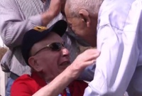 Le soldat et le rescapé