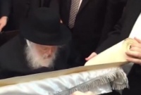 Lecture de la Méguila avec la rav Kanievski