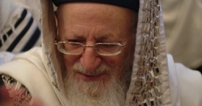 Des prières pour le Rav Mordekhaï Eliyahou