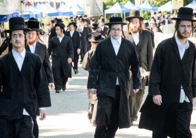 Un Hassid Satmar vend sa société à Microsoft pour $39 Millions. 