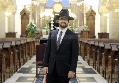  Lyon : Le rabbin de la grande synagogue à ..27 ans