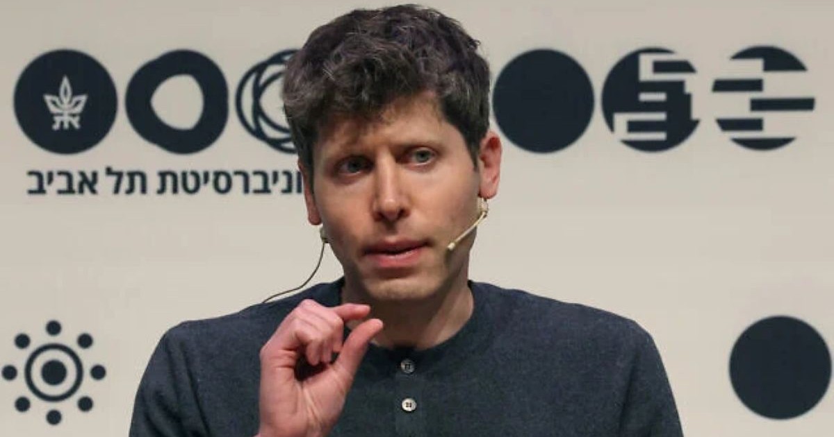 Sam Altman, s'exprimant à l'Université de Tel Aviv, en Israël