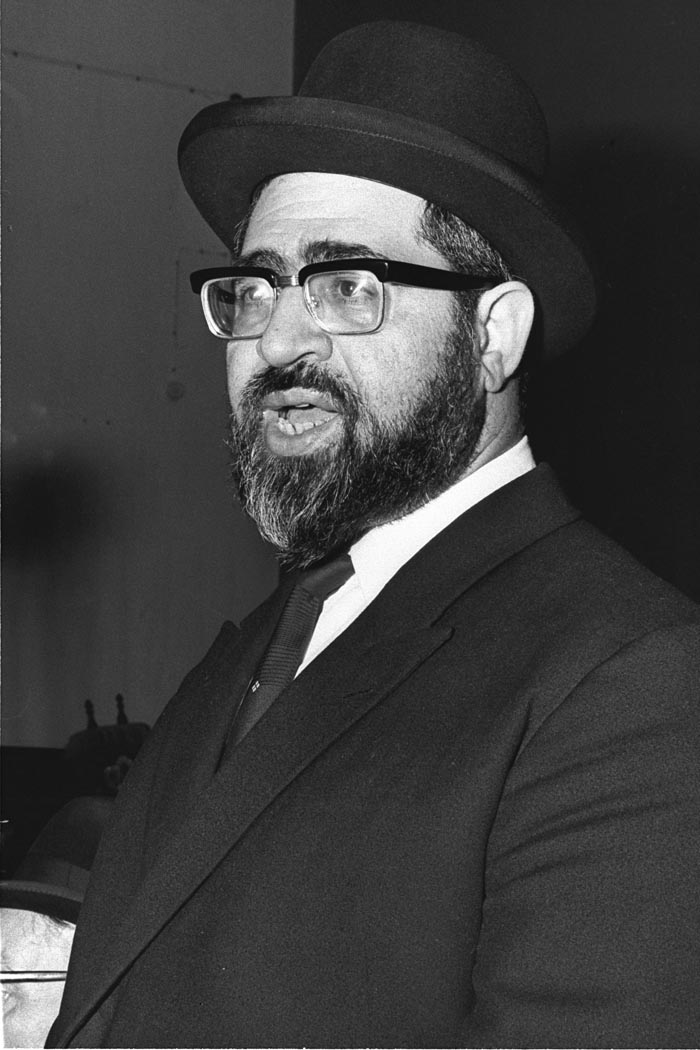 8. Lors d'une Dracha à Tel Aviv en 1947