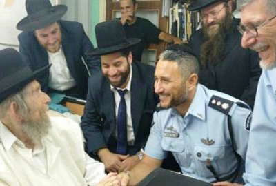 Quand la police demande la bénédiction des rabbanim