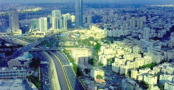 La population israélienne compte 7 411 000 âmes
