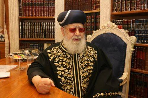 Hosni Moubarak écrit au Rabbin Ovadia Yossef