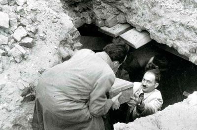 Les capsules secrètes du ghetto de Varsovie