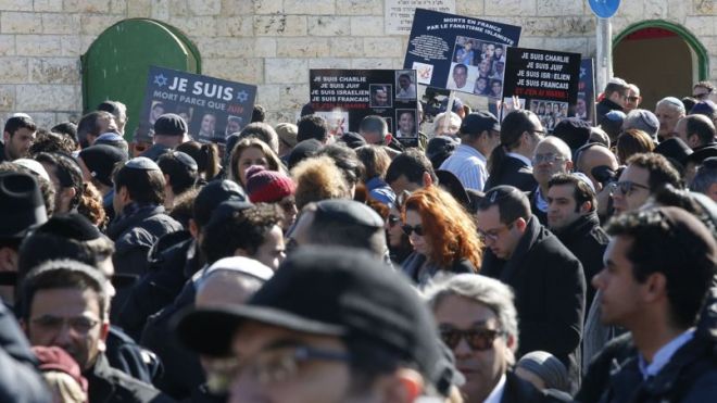 Attentats - Funérailles en Israël : "Il voulait vivre ici et il vivra ici"