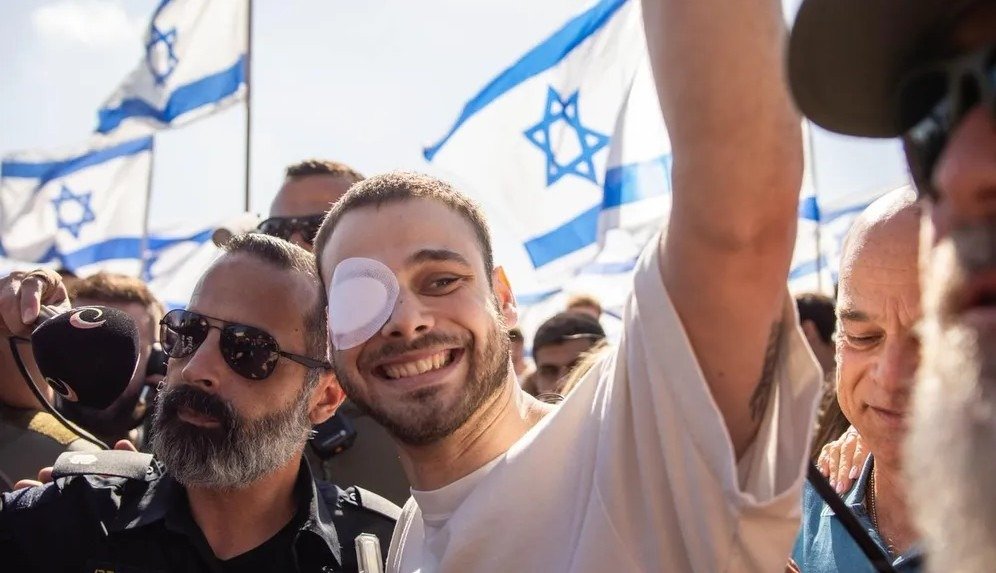 Rescapé de l’enfer : la résilience quasi surnaturelle d’Alon Ohel