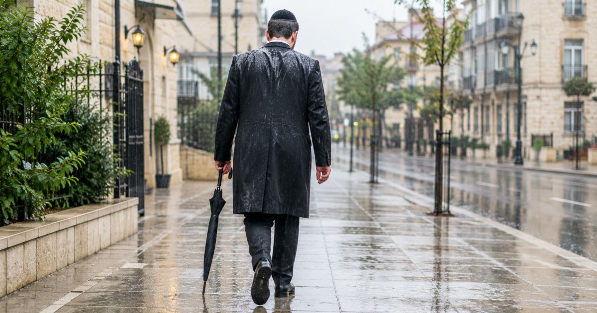 Marcher sous la pluie Chabbate